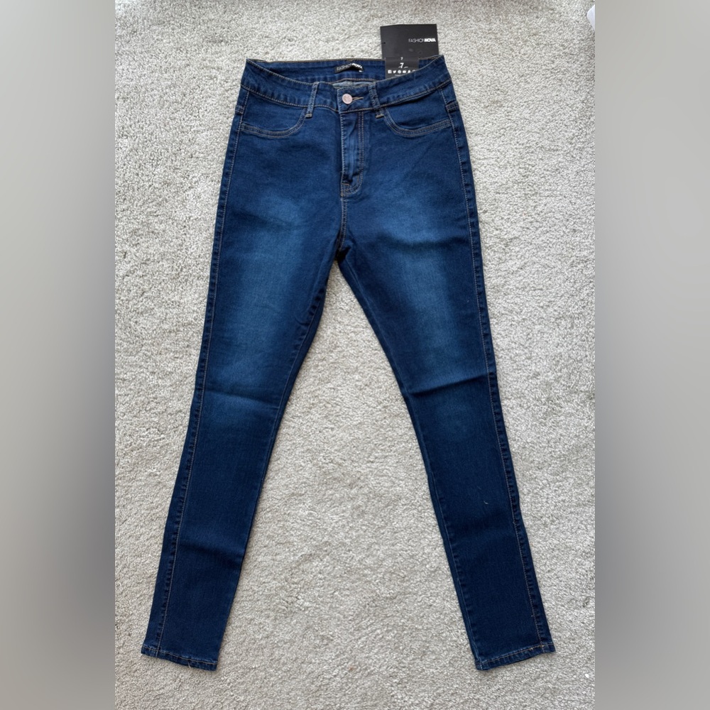 FASHION NOVA DARK BLUE SKINNY JEANS DENIM